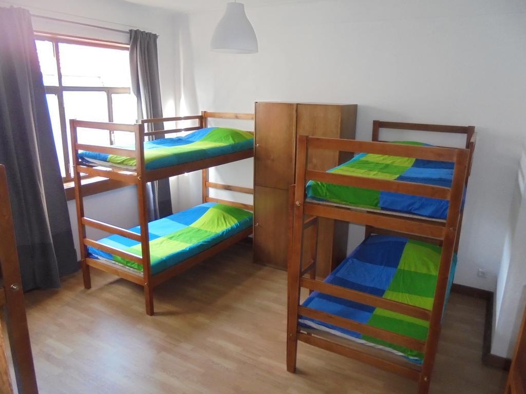 Sport Hostel In Porto Phòng bức ảnh